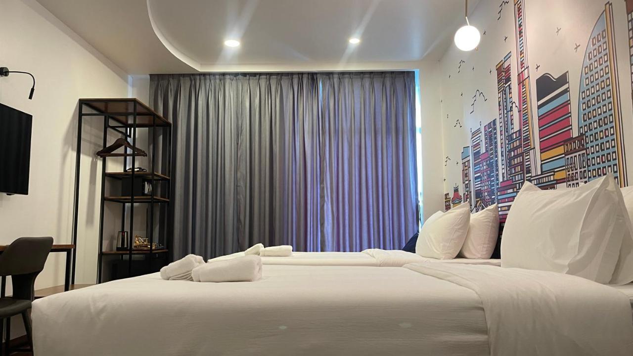 Times Hotel At Bassac Lane Phnom Penh Exterior photo